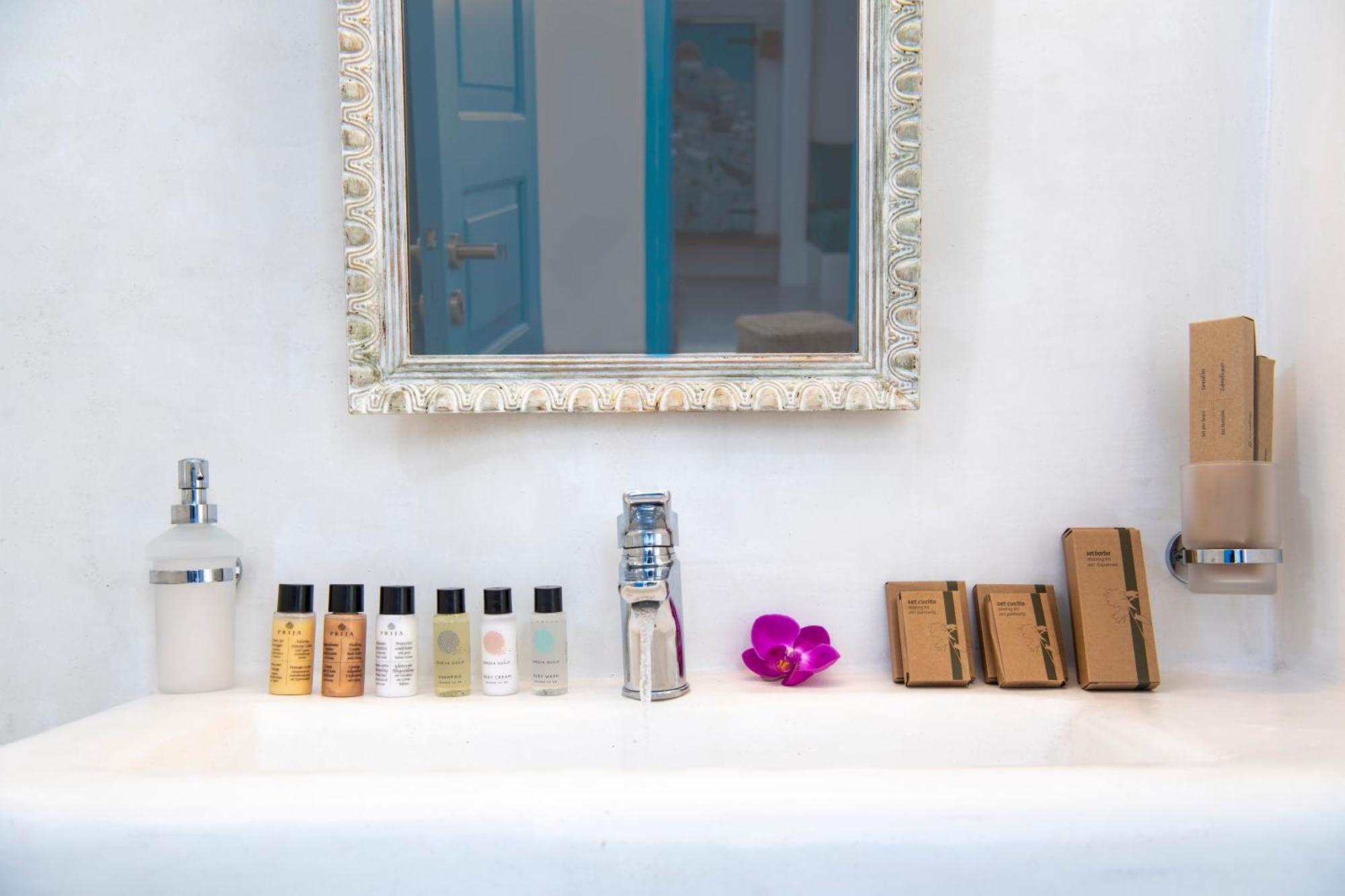 Anemi House & Villas Oia Rum bild